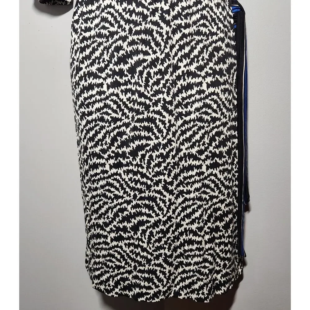 Tory Burch size medium